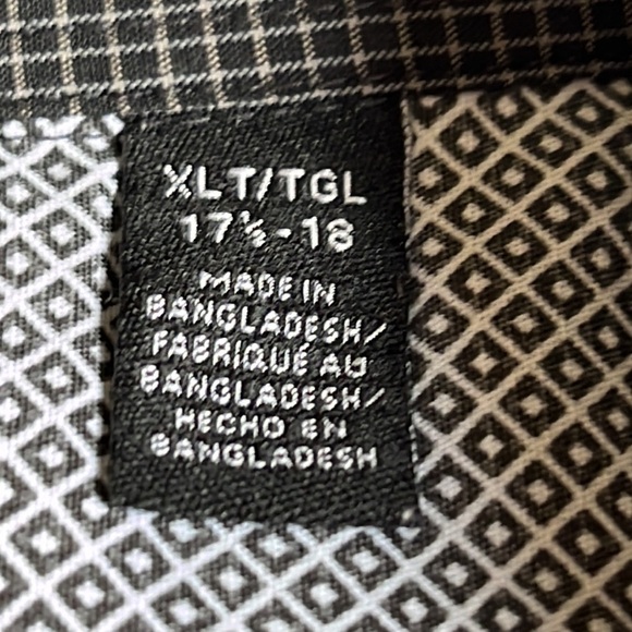 Van Heusen Traveler Shirt - Picture 9 of 11